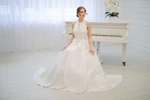 Menyasszonyi ruha - Júlia Esküvői Ruhaszalon