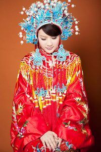 Tradicionális kínai esküvői ruha